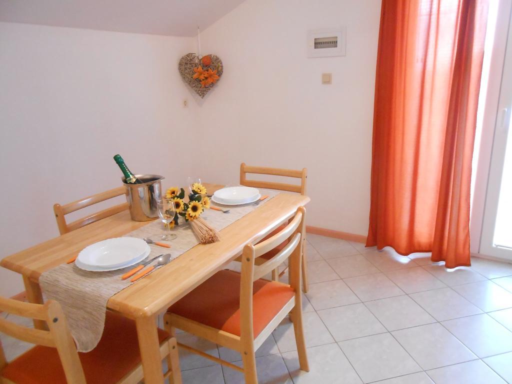 Boutique Apartments Julija Vodice Rum bild